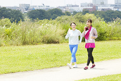 walking-11ts.jpg